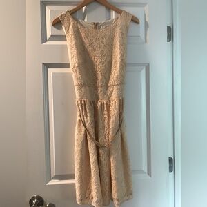 Beige/silver lace dress w/ nude belt